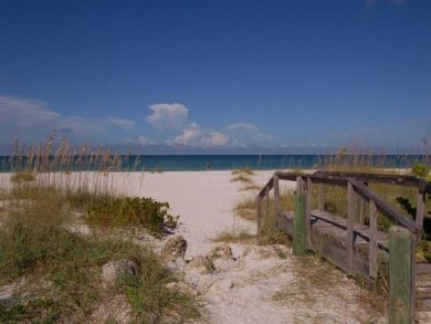 Short walk to beach Short walk to beach