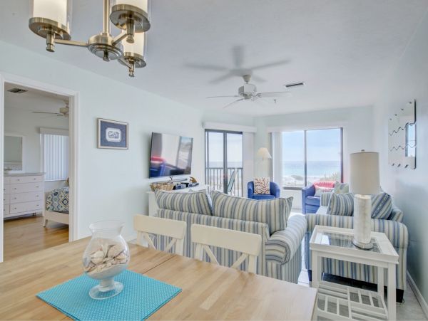 Luxury Bradenton Beach Vacation Condo Sleeps Six Guests.