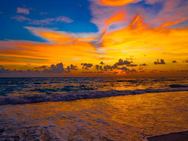 Bradenton Beach 2 Bedroom Condo Sleeps 6 Across From Beach