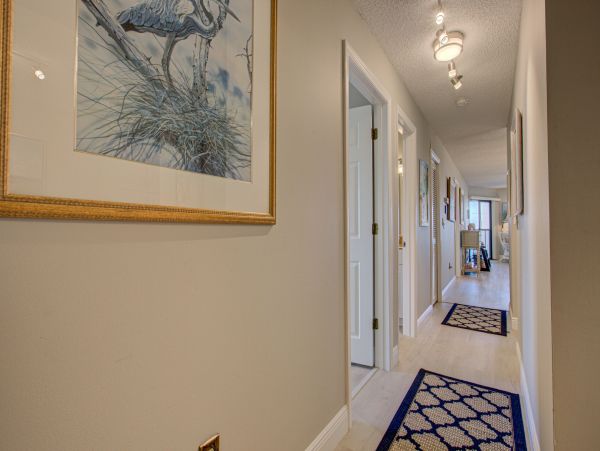 Bradenton Beach 2 Bedroom Condo Sleeps 6 Across From Beach