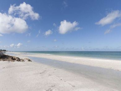 White Sand Beach