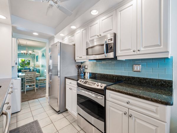 Siesta Key Condo Located Across the Street from the Beach