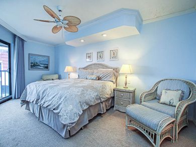 Sanibel Beachfront Penthouse 2 Bedroom Condos Sleeps 6