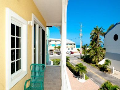 Three bedroom Vacation Accommodations Anna maria Island.