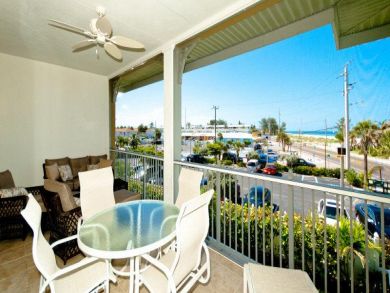 Three bedroom Vacation Accommodations Anna maria Island.