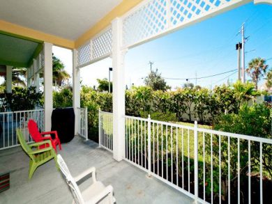 Three bedroom Vacation Accommodations Anna maria Island.