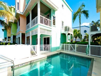Three bedroom Vacation Accommodations Anna maria Island.