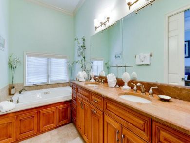 Three bedroom Vacation Accommodations Anna maria Island.