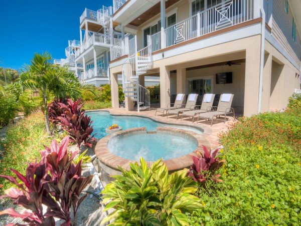 Luxury Beach Home Anna Maria Island Five Bedroom Rental Close to Bean Point