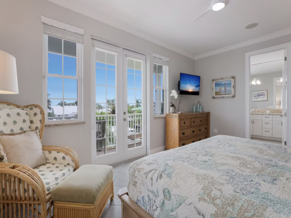 Luxury Beach Home Anna Maria Island Five Bedroom Rental Close to Bean Point