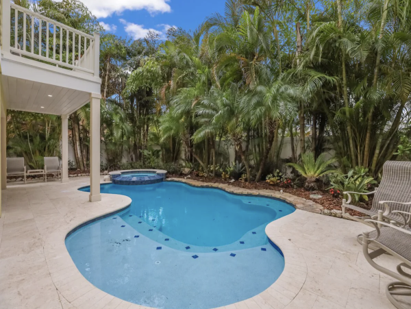 Luxury Beach Home Anna Maria Island Five Bedroom Rental Close to Bean Point