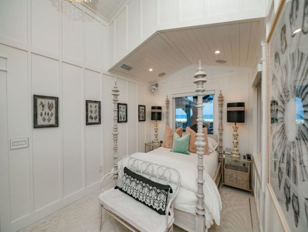 Bradenton Historic Beach Cottage Completely Renovated