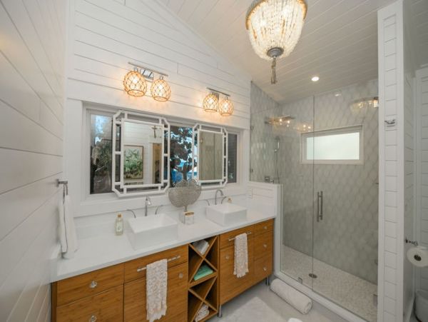 Bradenton Historic Beach Cottage Completely Renovated