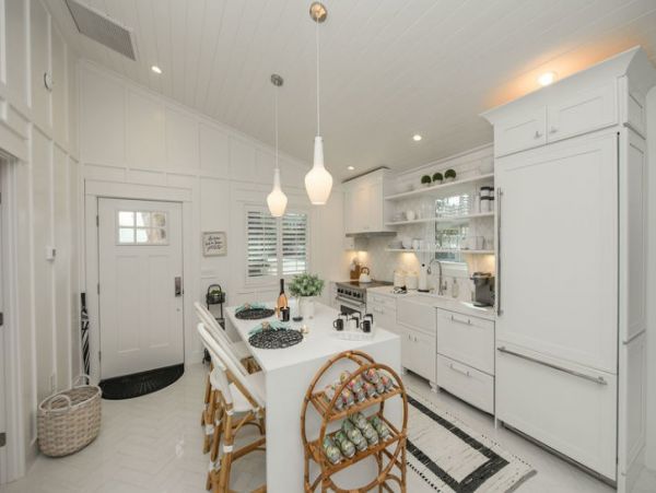 Bradenton Historic Beach Cottage Completely Renovated