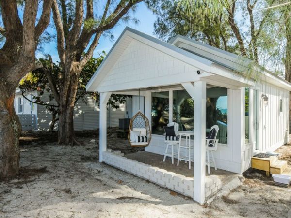 Bradenton Historic Beach Cottage Completely Renovated