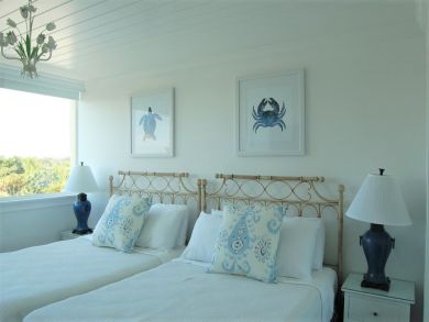 Siesta Key Vacation Condo 2 Bedrooms Sleeps 6 Walk to Beach