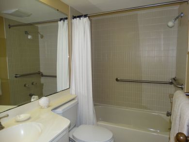 Bathroom with Tub