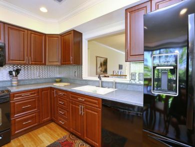 Fully equipped kitchen