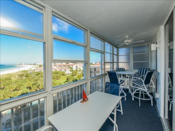 Siesta Key Two Bedroom Beach Condo Sleeps Six Guest