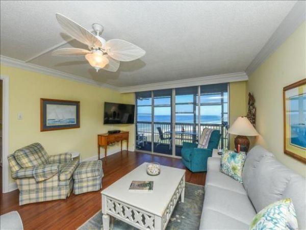 Siesta Key Two Bedroom Beach Condo Sleeps Six Guest