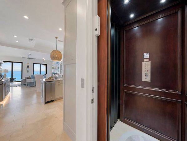 Beachfront Luxury Four Bedroom Rental Home Away From Home
