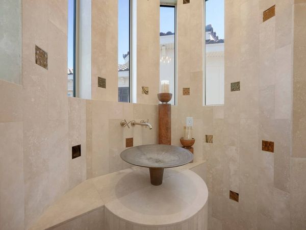 Beachfront Luxury Four Bedroom Rental Home Away From Home