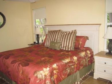 Queen bed in master bedroom