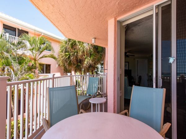 Exception Views Bradenton Beach 2 Bedroom On Beach Condo