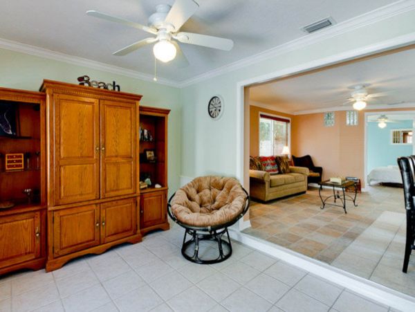 Luxury Anna Maria Walk to Beach Vacation Rental Home