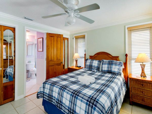 Luxury Anna Maria Walk to Beach Vacation Rental Home