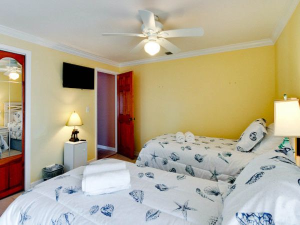 Luxury Anna Maria Walk to Beach Vacation Rental Home