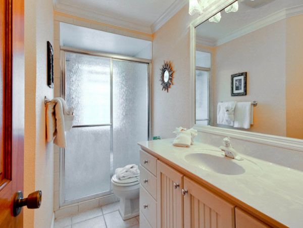 Luxury Anna Maria Walk to Beach Vacation Rental Home