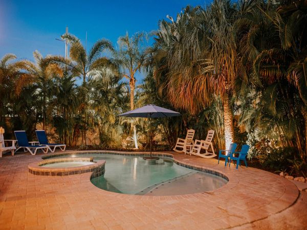 Four Bedroom Close to Beach Private Pool in North Anna Maria