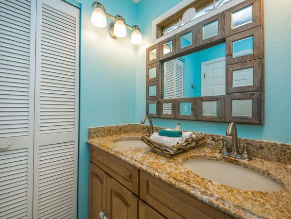 Four Bedroom Close to Beach Private Pool in North Anna Maria