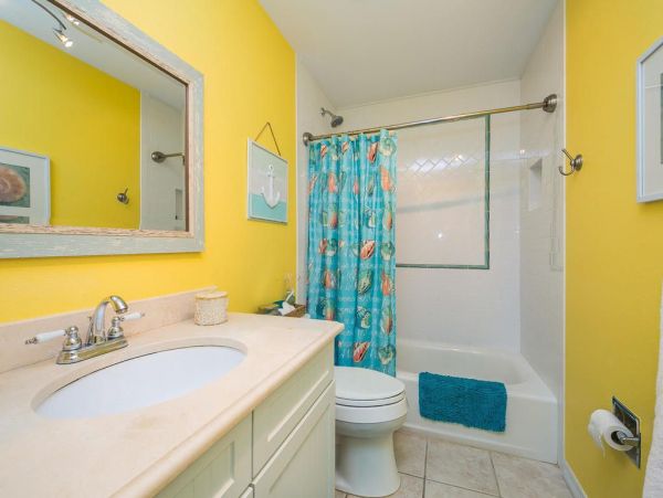 Four Bedroom Close to Beach Private Pool in North Anna Maria