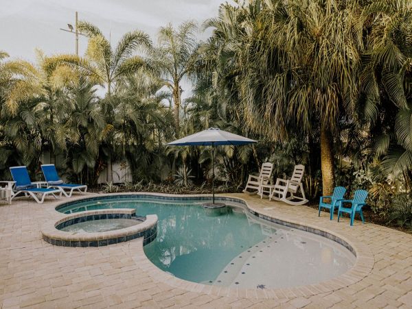 Four Bedroom Close to Beach Private Pool in North Anna Maria