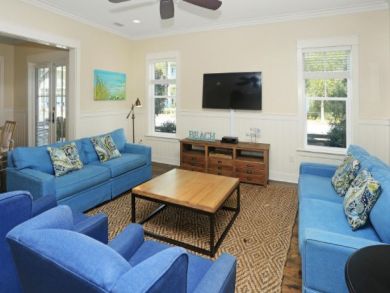 Spacious Living Area