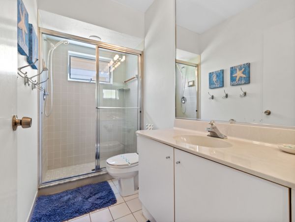 Great Value Two Bedroom Vacation Condo on Longboat Key
