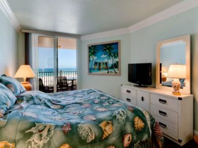 Direct Gulf Views from this Two Bedroom Two Bathroom Condo