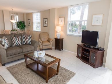 Gulf Front Rental Condo with Beachside Pool in Siesta Key - additional view, photo 2