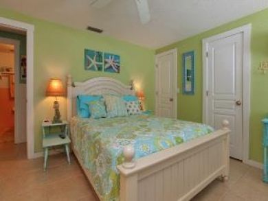 Queen Master Bedroom