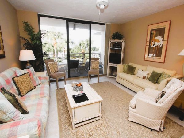 Longboat Key 2 Bedrooms Vacation Condo Gulf Front Sleeps Fou