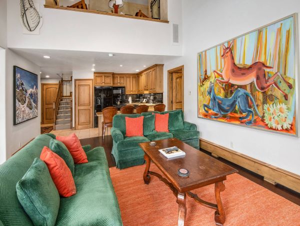 Vail Luxury Vacation Rental Condo - Colorado Ski Resort Condo Rental