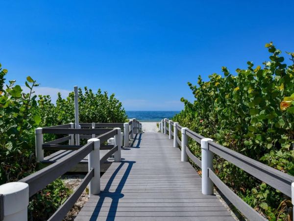 Longboat Key Vacation Rental - Luxury Beachfront Condo with Resort Amenities