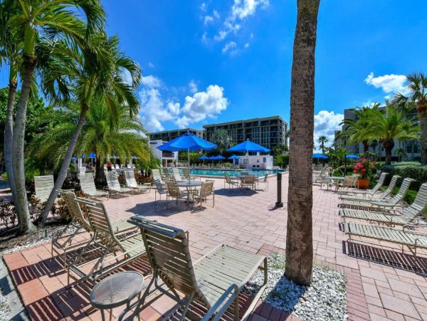 Longboat Key Vacation Rental - Luxury Beachfront Condo with Resort Amenities