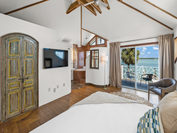 Anna Maria Island Bayfront Vacation Rental - Dock, Pool & Beach Access