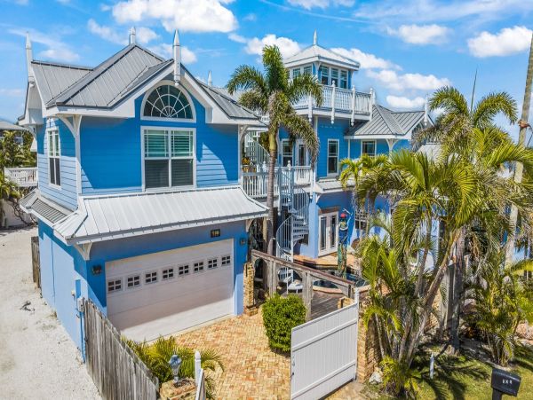 Anna Maria Island Bayfront Vacation Rental - Dock, Pool & Beach Access