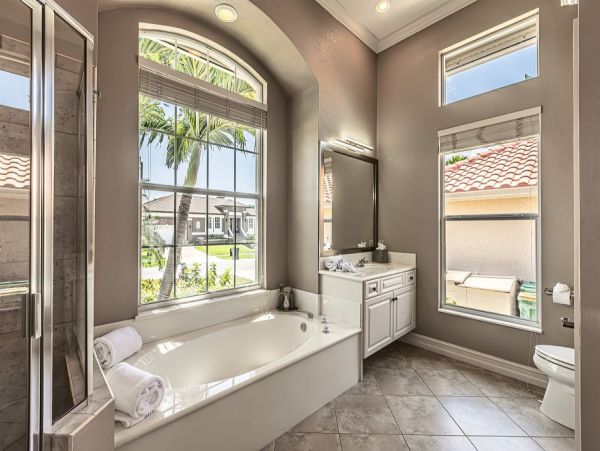 Marco Vacation Home with Great Pool