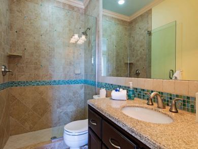 Old Naples Luxury 5 Bedroom Villa Short Walk to Beach