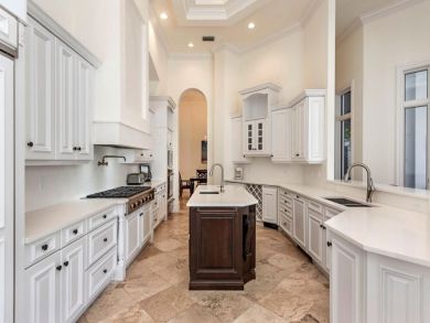 Old Naples Luxury 5 Bedroom Villa Short Walk to Beach